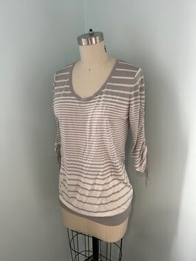 Uniqlo 3/4 sleeve grey and white stripe tunic size XL